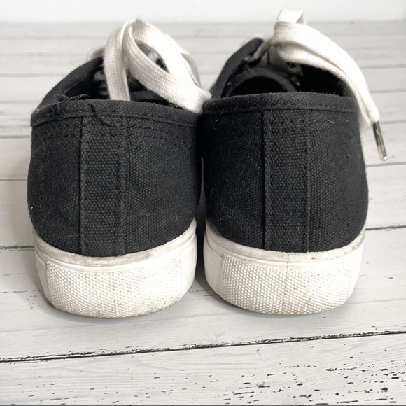 JUST FAB | Nia Canvas Sneaker Black & White 7 - Picture 6 of 9